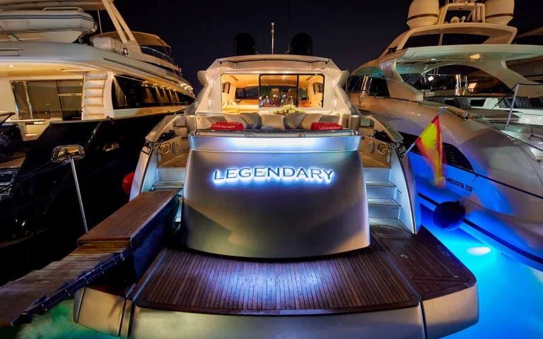 PERSHING 72 LEGENDARY (1)