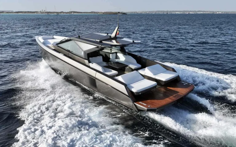 WALLY 50 WALLY 50 SPORT (4)
