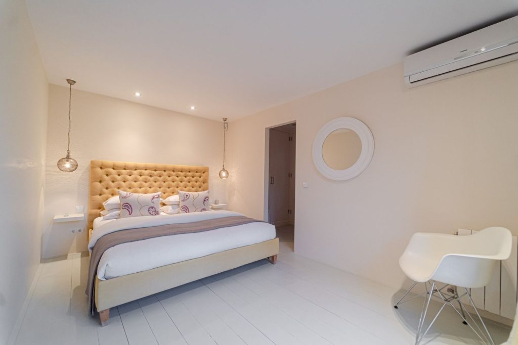 Bed24