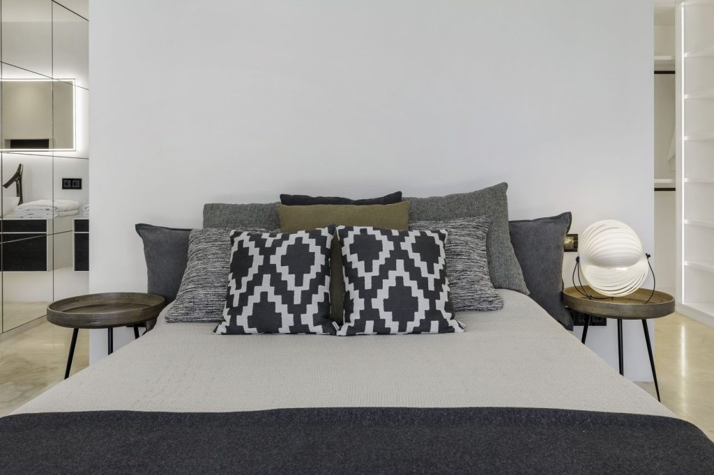 101 Suite 1 Bed
