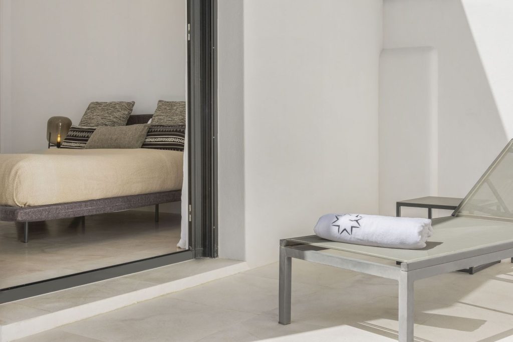 115 Suite 5 Outside In View ÔÇô E