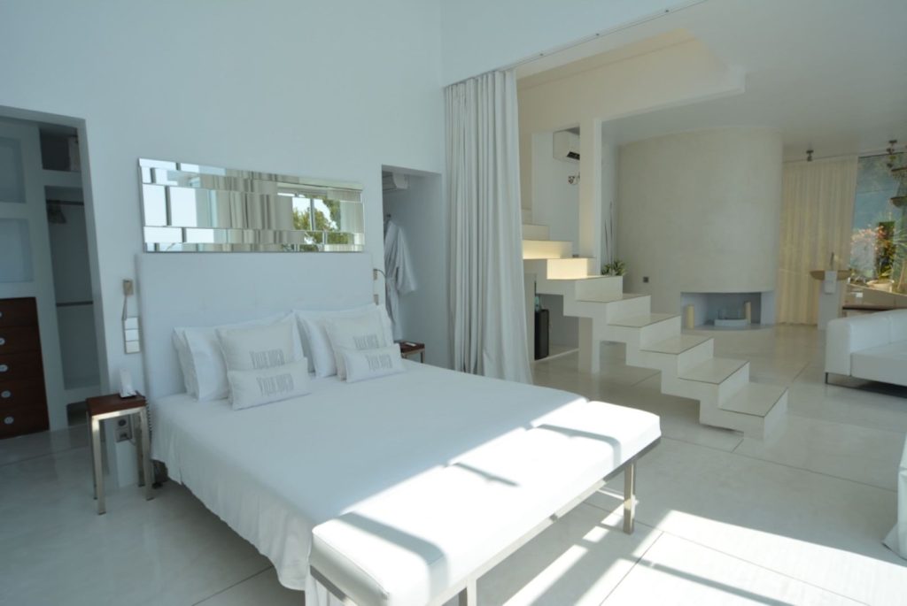 17. - - -Roca Master suite 3