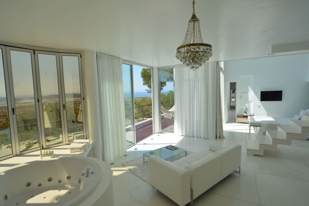19. - - -Roca Master suite 5