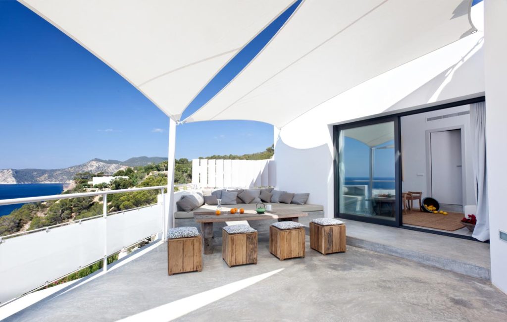 Villa_Yelda_Ibiza_es_Cubells_Exclusive_Villa_to_trent_1_First_Floor-02