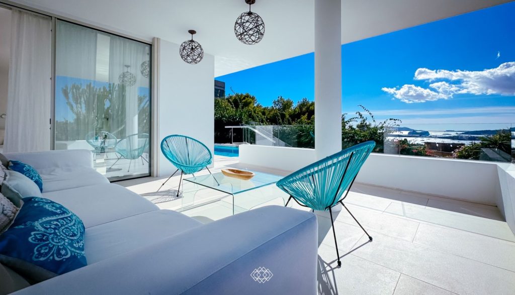 tombenzon-villa-triple-x-2024-06-1920x1100-crop-34-53