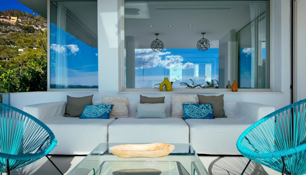 tombenzon-villa-triple-x-2024-08-1920x1100-crop-51-28
