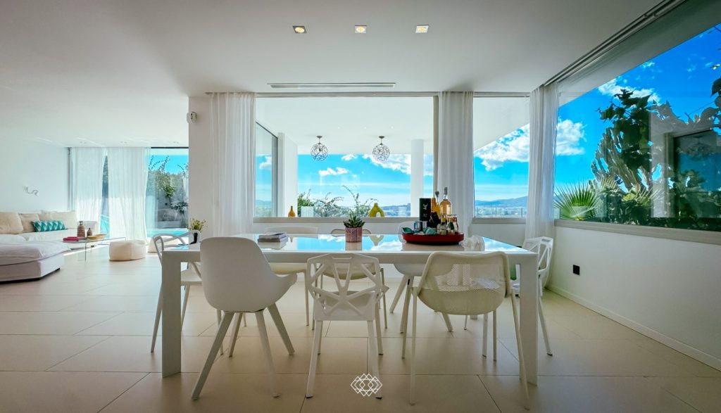 tombenzon-villa-triple-x-2024-17-1920x1100-crop-49-57