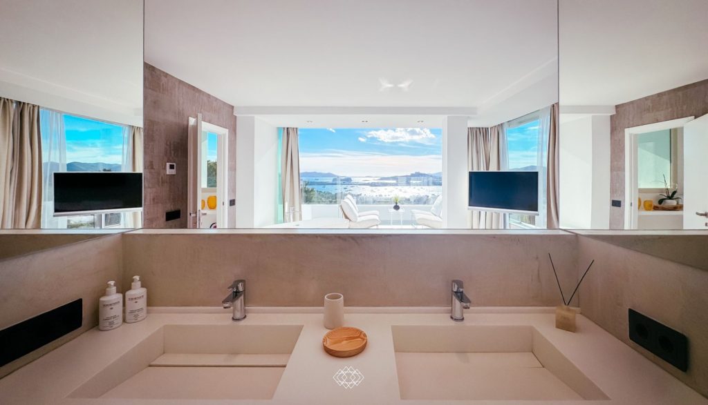tombenzon-villa-triple-x-2024-32-1920x1100-crop-67-32